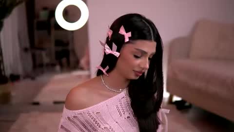 Caprice online show from April 9, 6:19 am