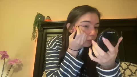 luvrxstarx online show from December 17, 12:49 am