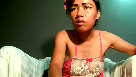 Bee Bee online show from May 23, 6:01 am