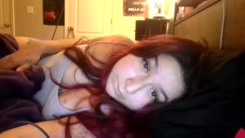 luvvespie online show from November 20, 6:47 am