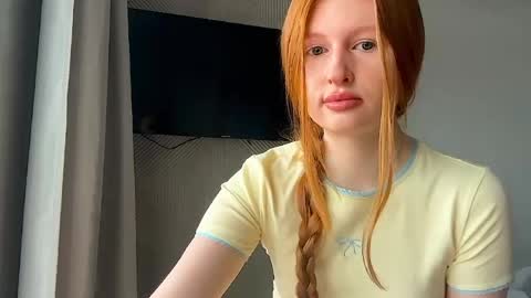 lux_angel online show from May 25, 1:48 am
