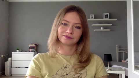 Millie online show from November 2, 8:07 am