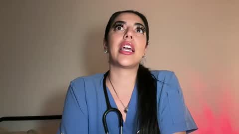 luxcher22 online show from March 4, 5:36 am