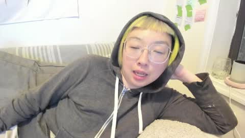 LuxGray online show from March 30, 11:59 pm