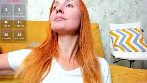 Snapshot of luxiehorny chatting on September 27, 5:58 am Lucie online show from September 27, 5:58 am