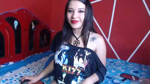 Luxy online show from February 18, 1:43 am