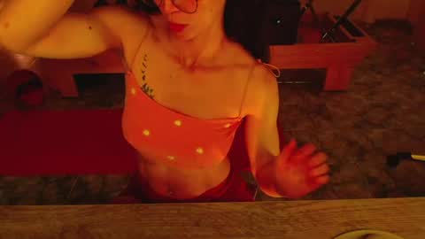 Liss online show from May 19, 12:45 pm
