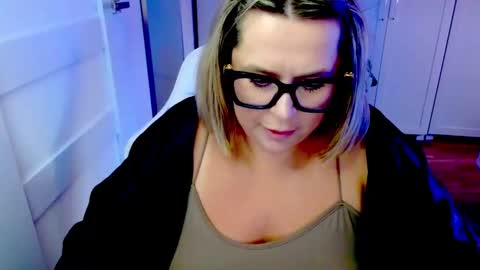Diana online show from May 7, 6:28 am