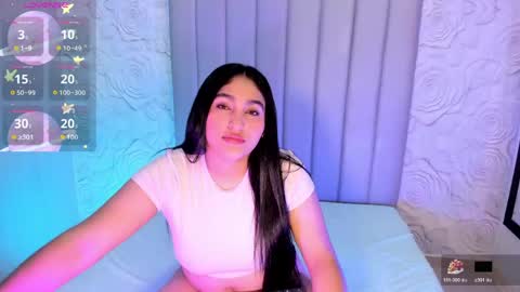 LYA DUBOIS  online show from May 2, 10:02 pm