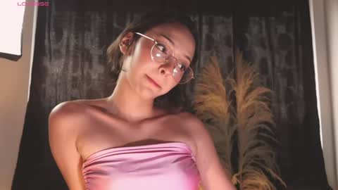 lyalee__ online show from May 21, 7:12 pm