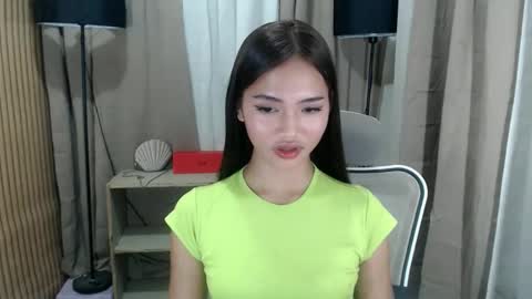 LYKA LOOPS online show from May 11, 4:48 pm
