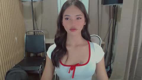 LYKA LOOPS online show from May 17, 5:23 pm