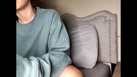 Olivia online show from December 3, 2:56 am