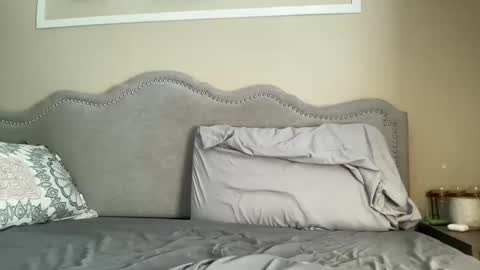 Olivia online show from January 17, 6:12 pm