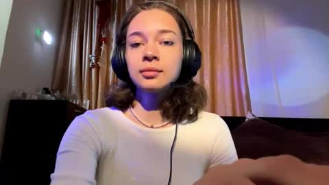 Viola online show from October 2, 5:34 am