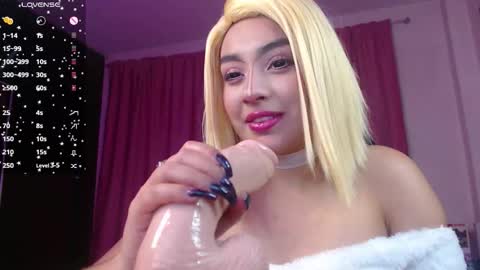 lyli3_4 online show from October 28, 7:25 am