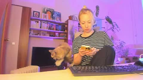 Lylith Skye NO NUDE model online show from May 11, 1:57 pm