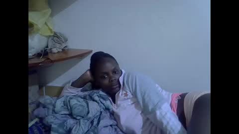 lyn_anna online show from February 7, 4:49 am