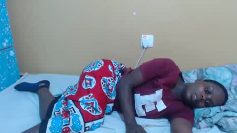 lyn_anna online show from February 4, 9:28 am