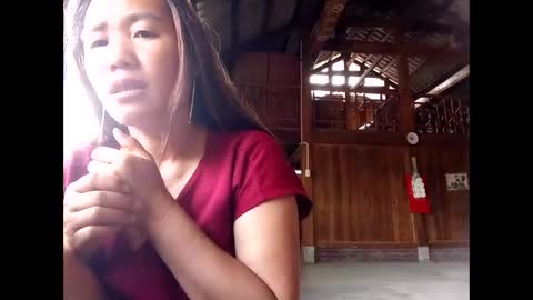 lyn_eva online show from April 28, 2:38 am