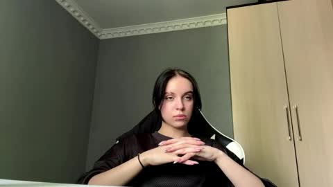 Eva online show from May 21, 8:01 am