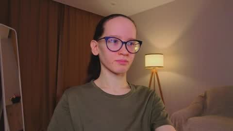 Sara online show from March 24, 4:45 pm