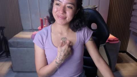 lynn_turner_ online show from May 4, 1:15 pm