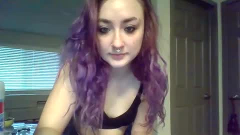 Lynn  online show from February 27, 1:00 pm