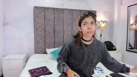 Lyxi online show from February 9, 11:36 am