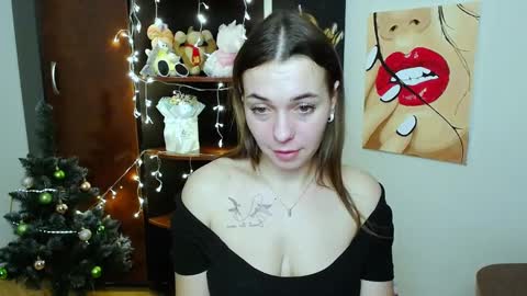 Vikki online show from January 4, 6:09 pm