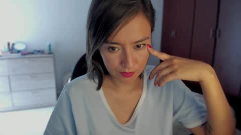 Snapshot of macarenax chatting on February 12, 3:28 pm Maca online show from February 12, 3:28 pm