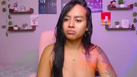 Snapshot of macey_hairy chatting on February 11, 11:31 am Macey Elliot Modelo Independiente online show from February 11, 11:31 am