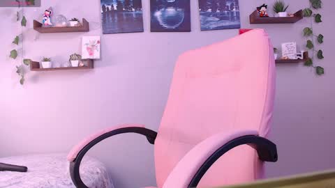Snapshot of macey_hairy chatting on January 12, 12:55 pm Macey Elliot Modelo Independiente online show from January 12, 12:55 pm