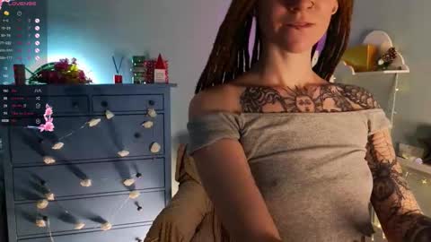 Maya3 online show from September 16, 1:13 am