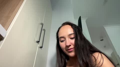 Lilo online show from May 17, 11:09 am