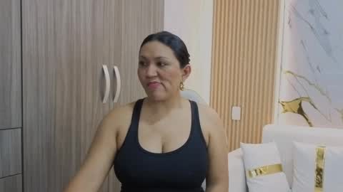 Madam Hott  online show from October 9, 1:32 am