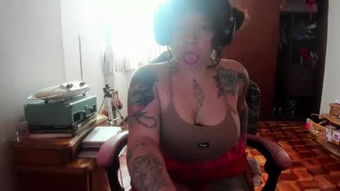 di online show from May 10, 9:28 pm