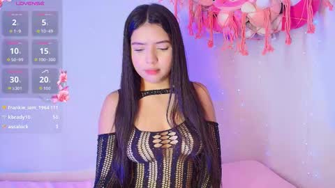 maddie 09 online show from October 8, 12:42 pm