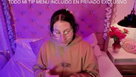 maddie online show from April 9, 12:10 pm