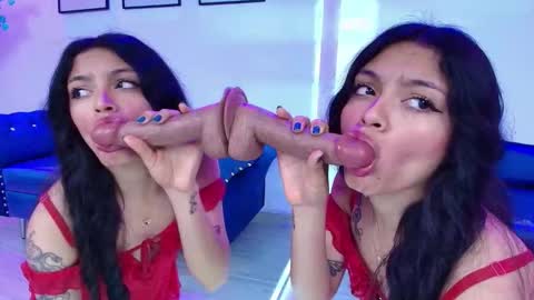 maddie_t18 online show from March 13, 2:29 pm