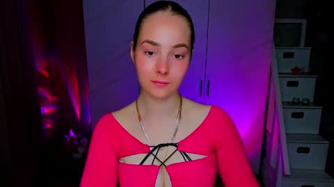 maddy_gate online show from May 11, 4:15 pm