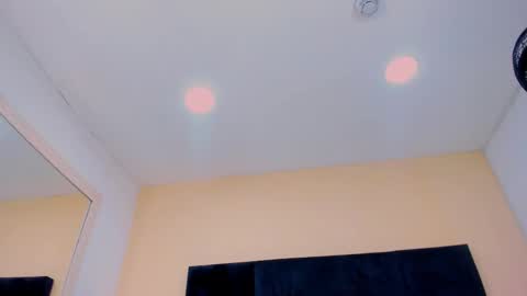  Maddy Crofft online show from October 18, 12:19 pm