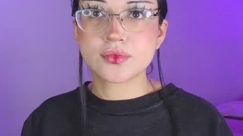   Please followme and rate me your thumbs up online show from December 2, 10:12 pm