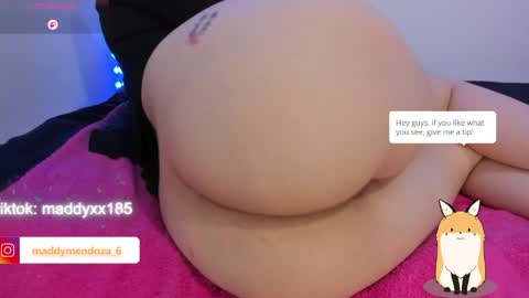 Maddy online show from May 3, 1:31 am