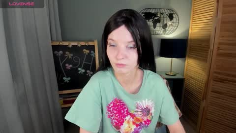 madelaines online show from December 2, 8:38 am