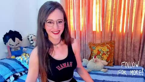 Madelain fox online show from May 9, 9:17 pm