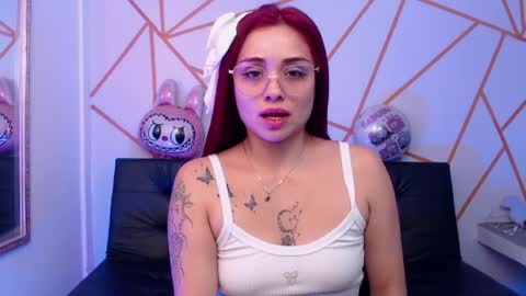 madeleine__18 online show from April 6, 4:46 am