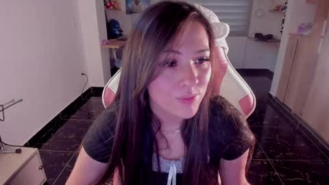 Emily     Only Fans  online show from May 13, 10:48 pm