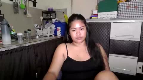 madelline2001 online show from April 7, 4:42 pm