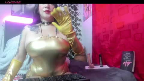 Snapshot of madelyn777 chatting on February 10, 11:36 am Madelyn. online show from February 10, 11:36 am